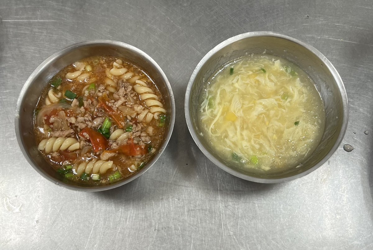 義大利肉醬蔬菜螺旋麵、玉米濃湯