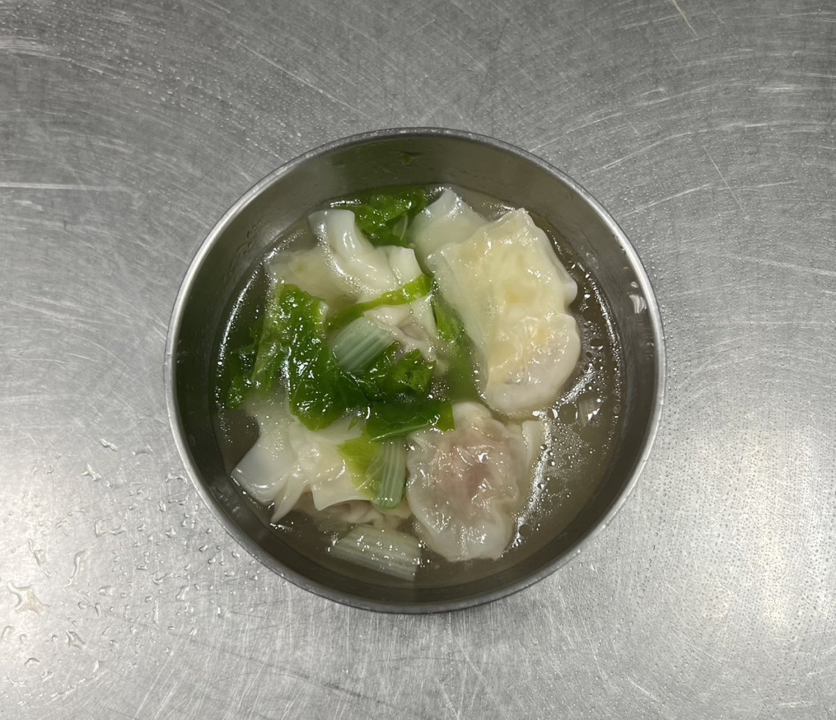 餛飩湯